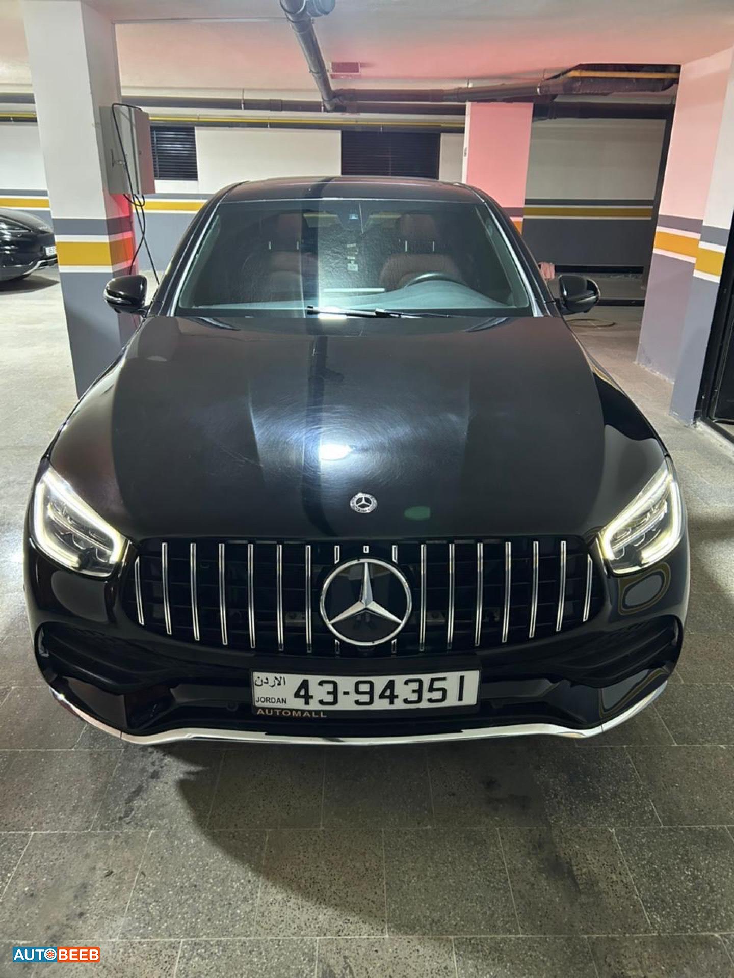 مرسيدس بنز GLC300e 2021
