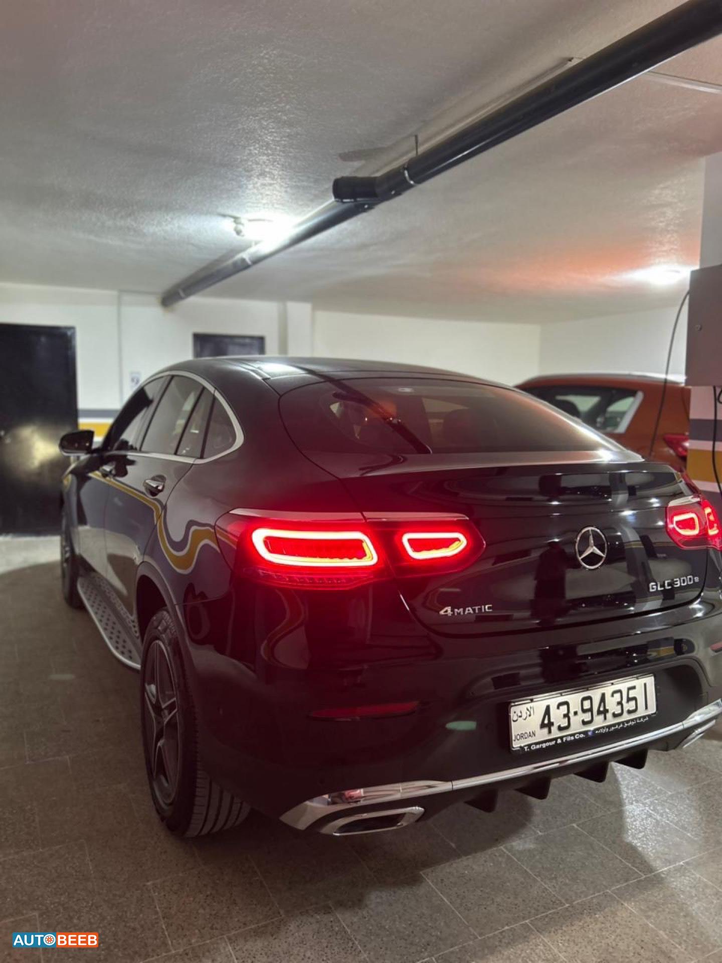 مرسيدس بنز GLC300e 2021