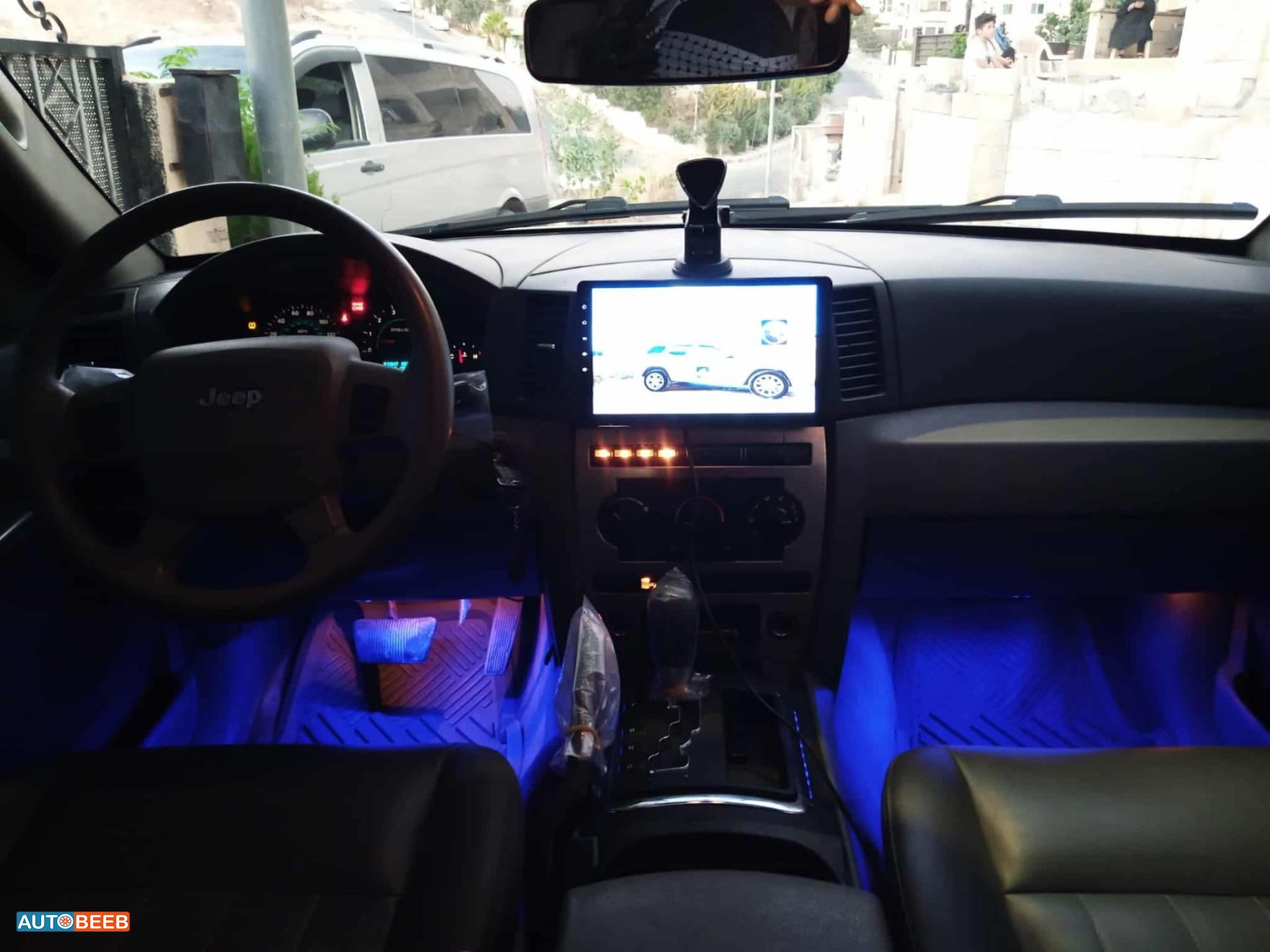 جيب جراند شيروكي 2006