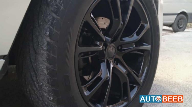 جيب جراند شيروكي 2006