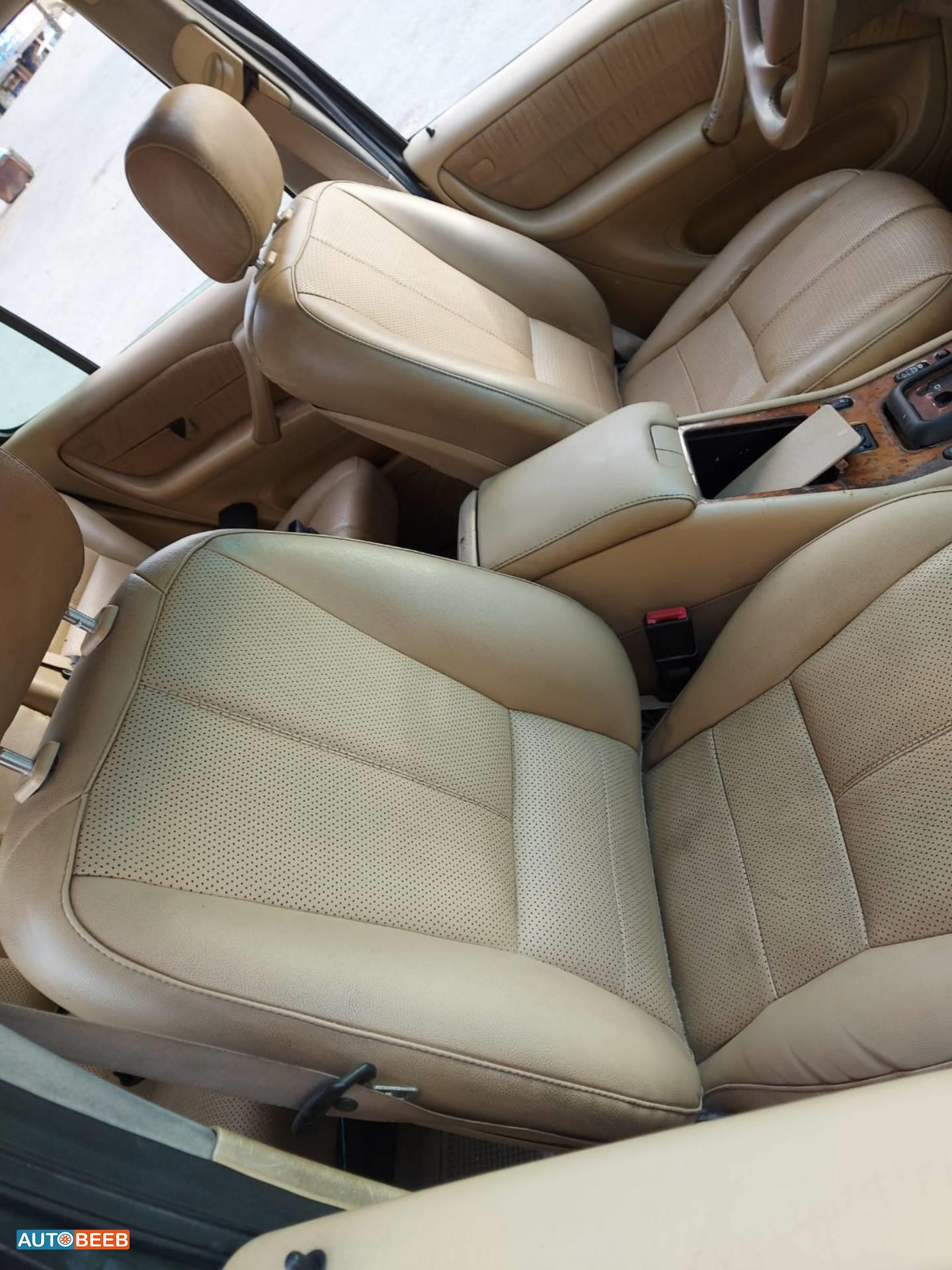 مرسيدس بنز ML320 2002