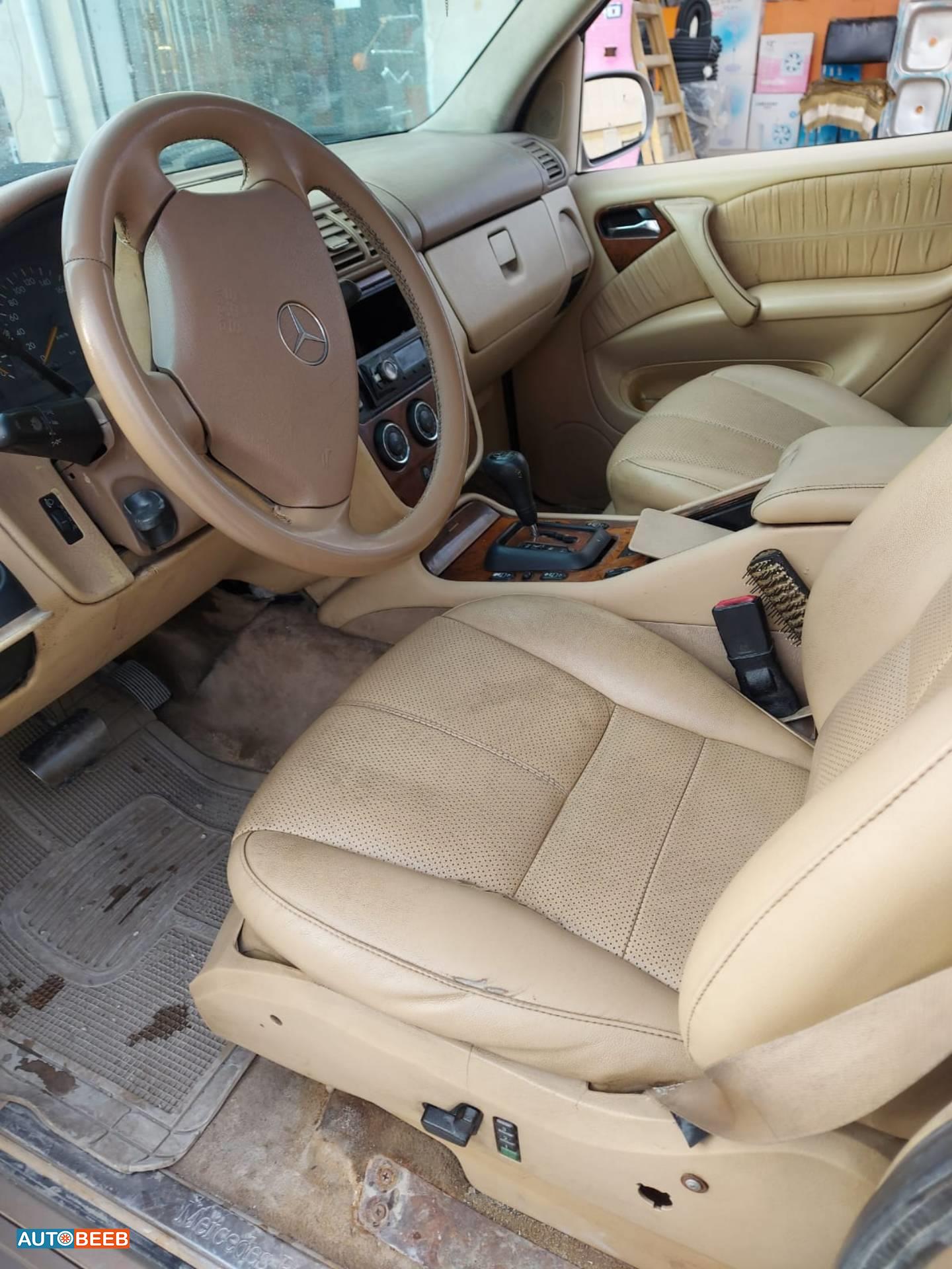 مرسيدس بنز ML320 2002