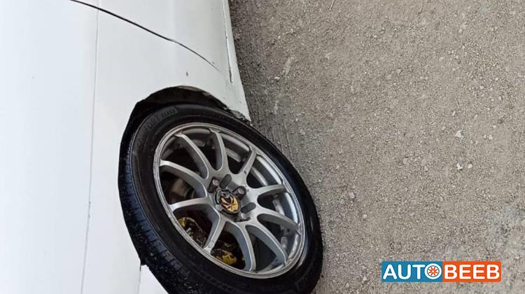 كيا سيفيا 1996