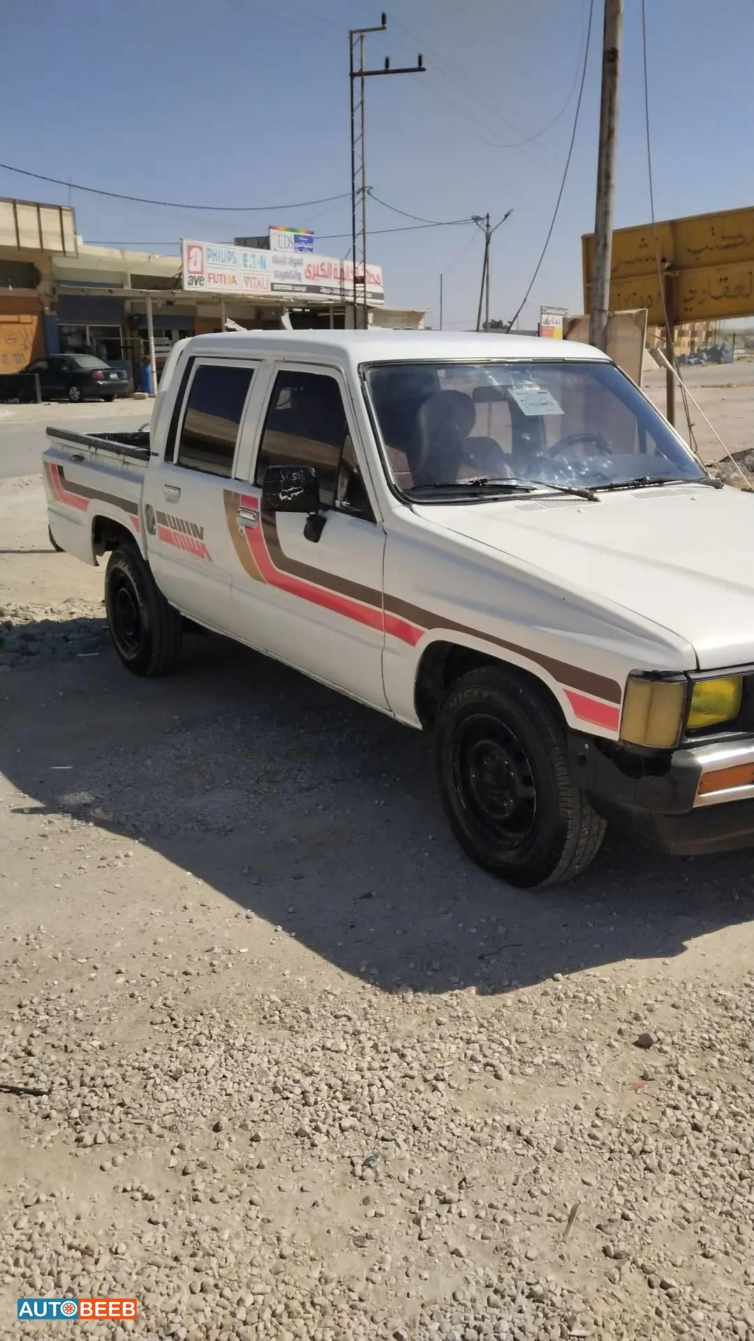 Toyota Hilux 1984