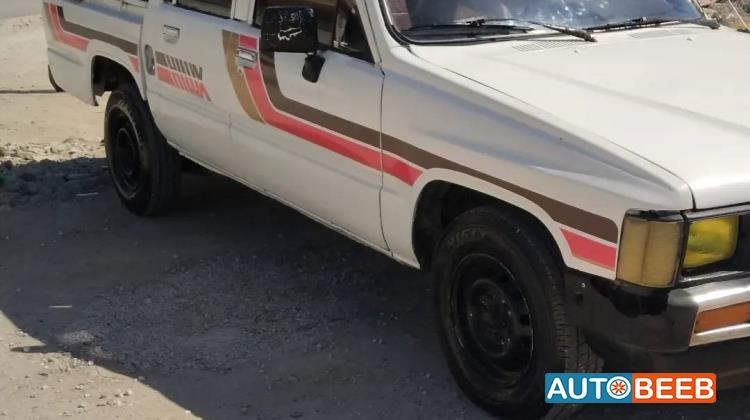 Toyota Hilux 1984