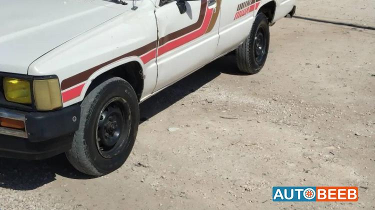Toyota Hilux 1984