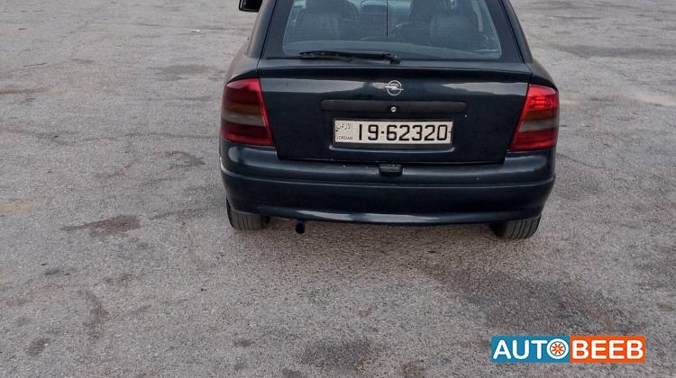 اوبل استرا 2003