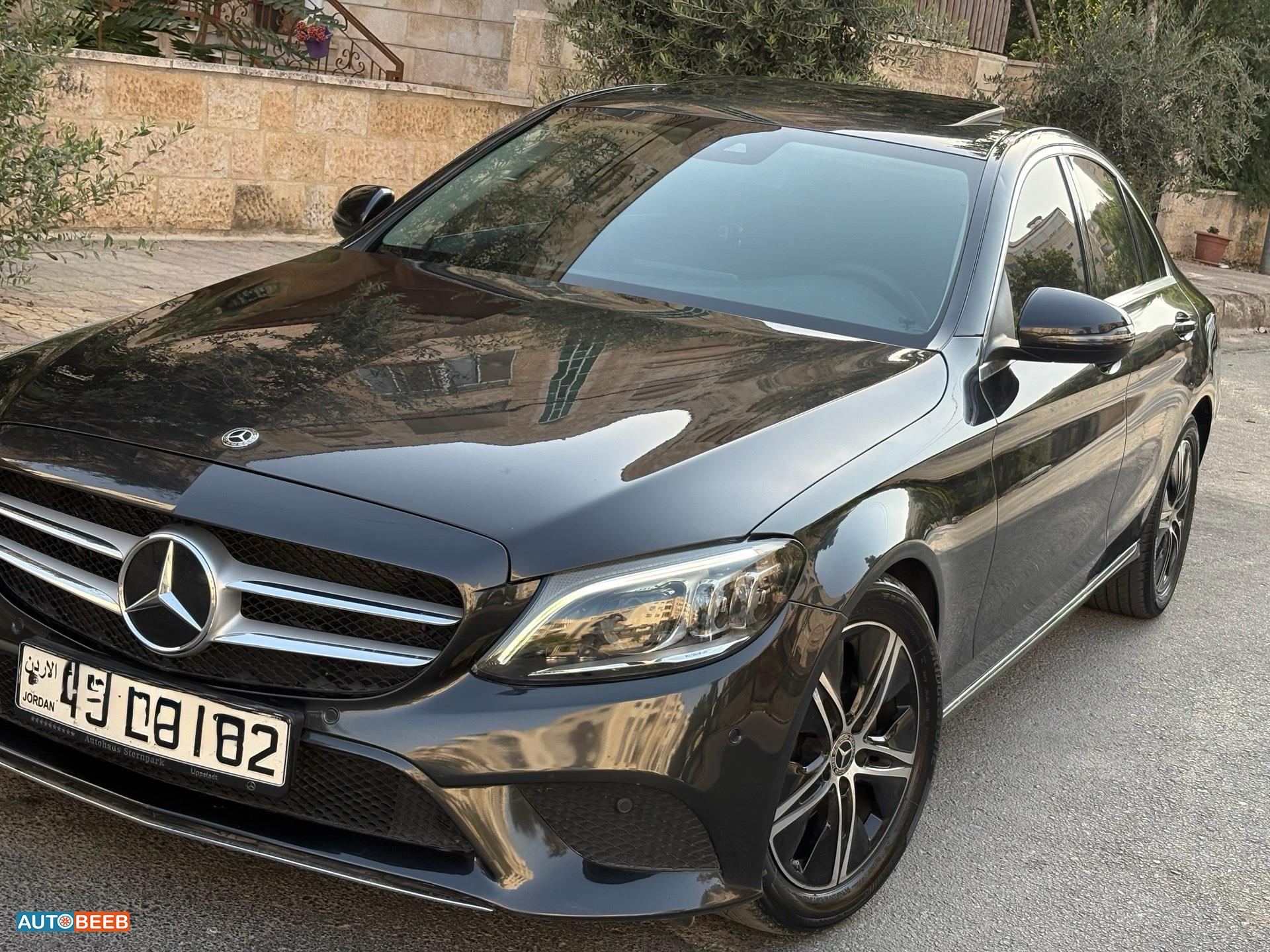 مرسيدس بنز C200 2021