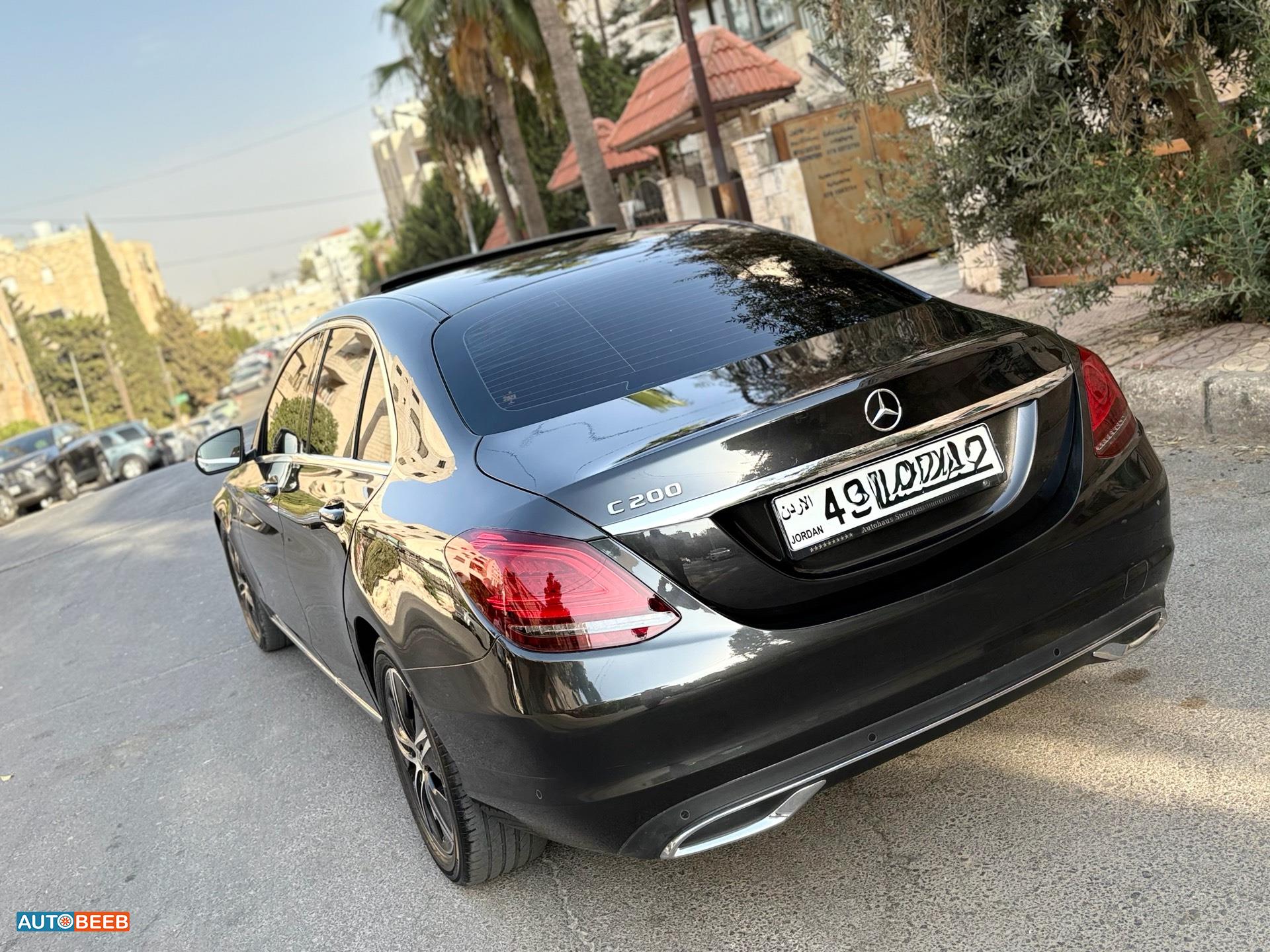 مرسيدس بنز C200 2021