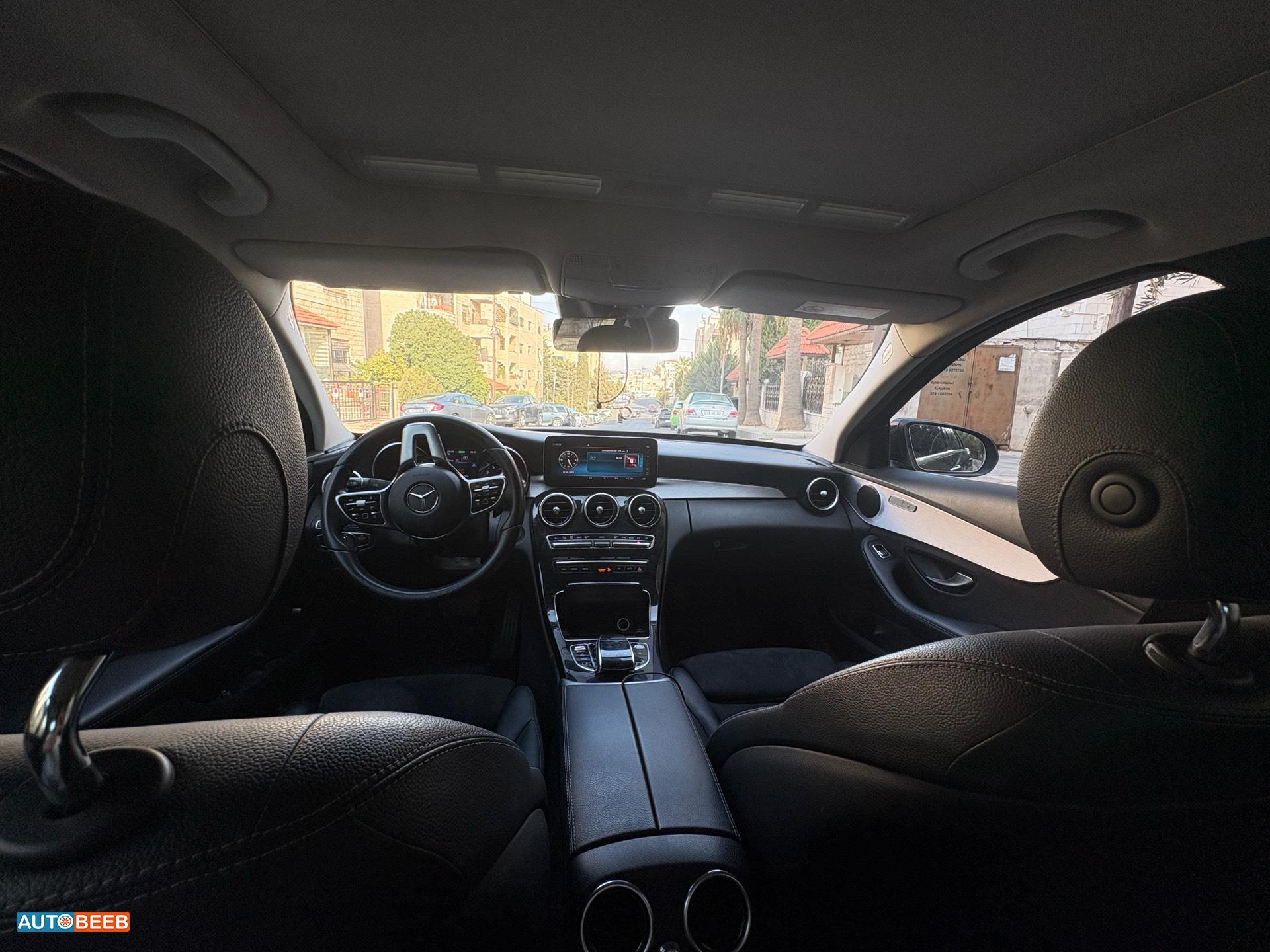 مرسيدس بنز C200 2021