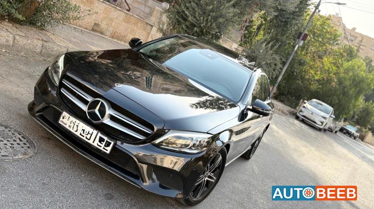 مرسيدس بنز C200 2021