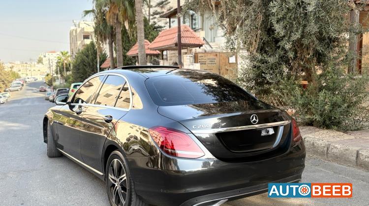 مرسيدس بنز C200 2021