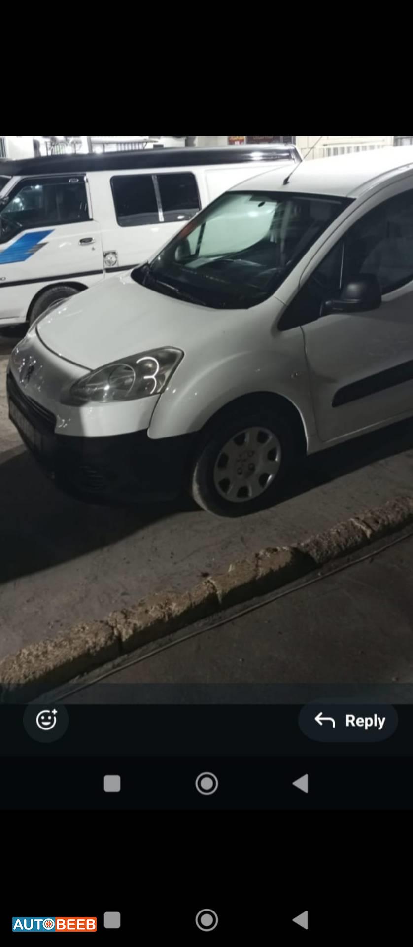 Minivan Peugeot 2014