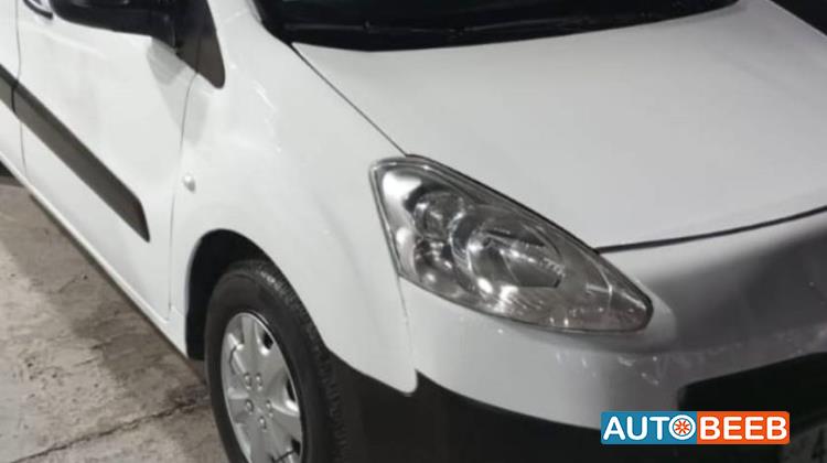 Minivan Peugeot 2014