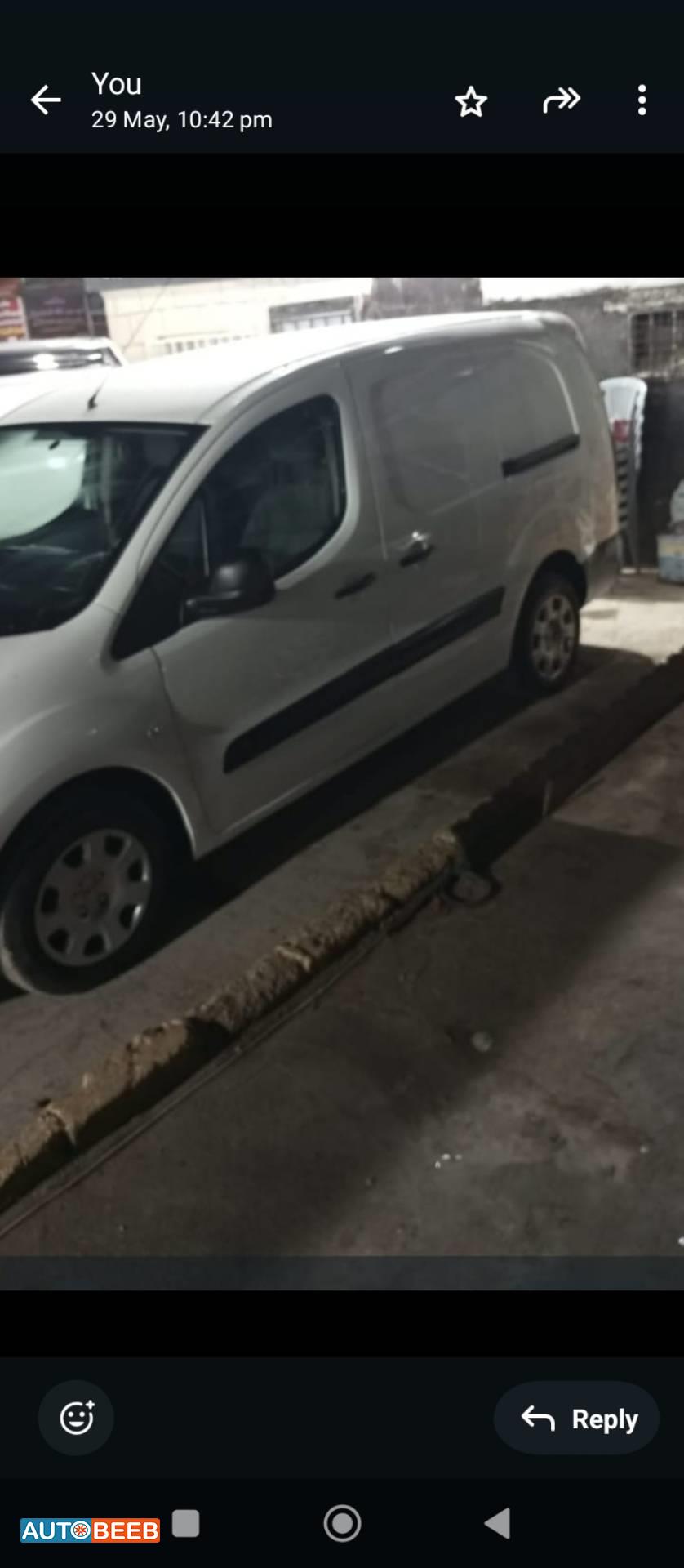 Minivan Peugeot 2014