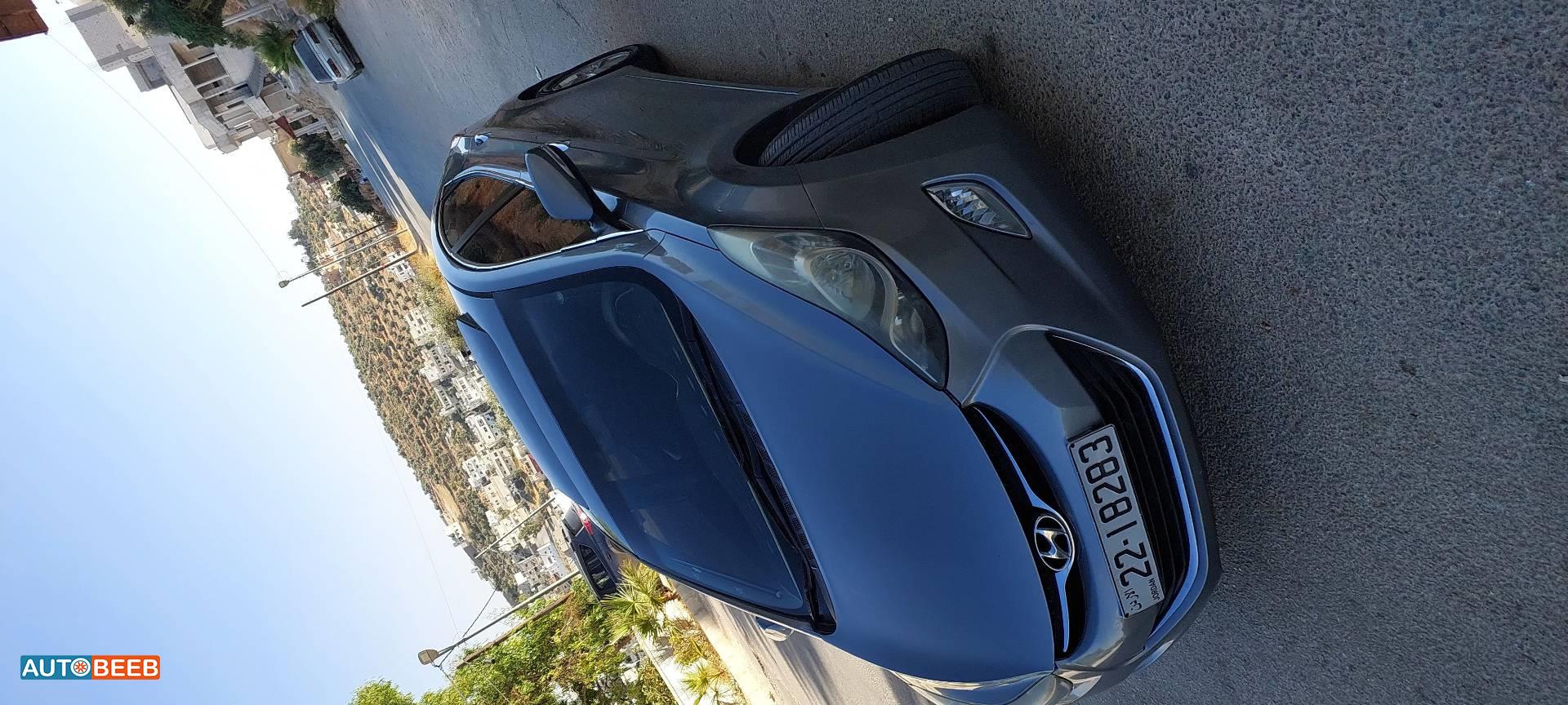 هيونداي افانتي 2011