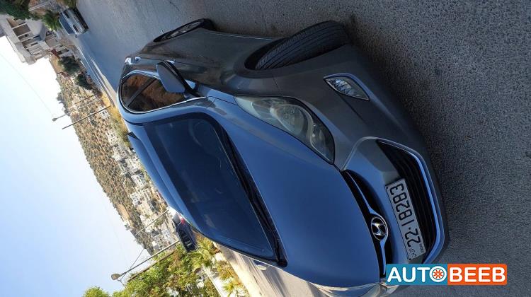 هيونداي افانتي 2011