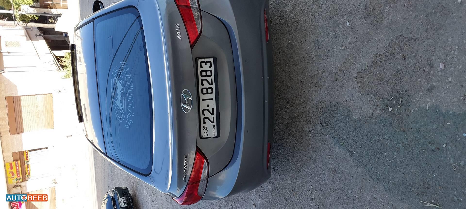 هيونداي افانتي 2011