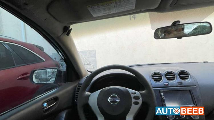 Nissan Altima 2009