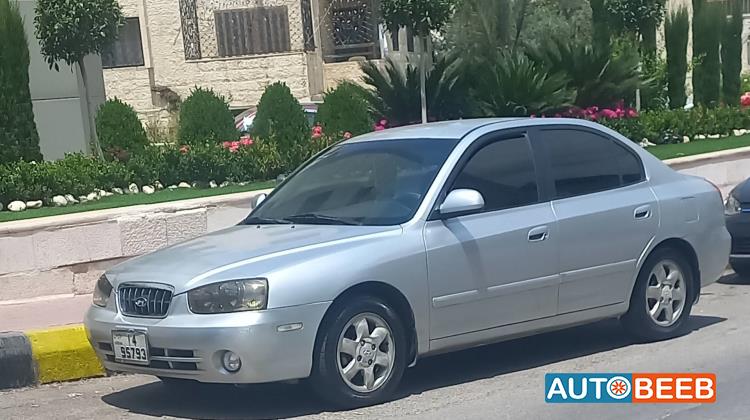 هيونداي افانتي 2001