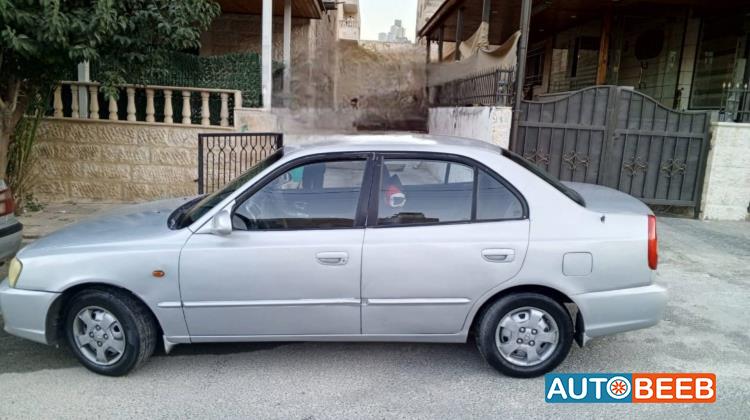 Hyundai Verna 2000