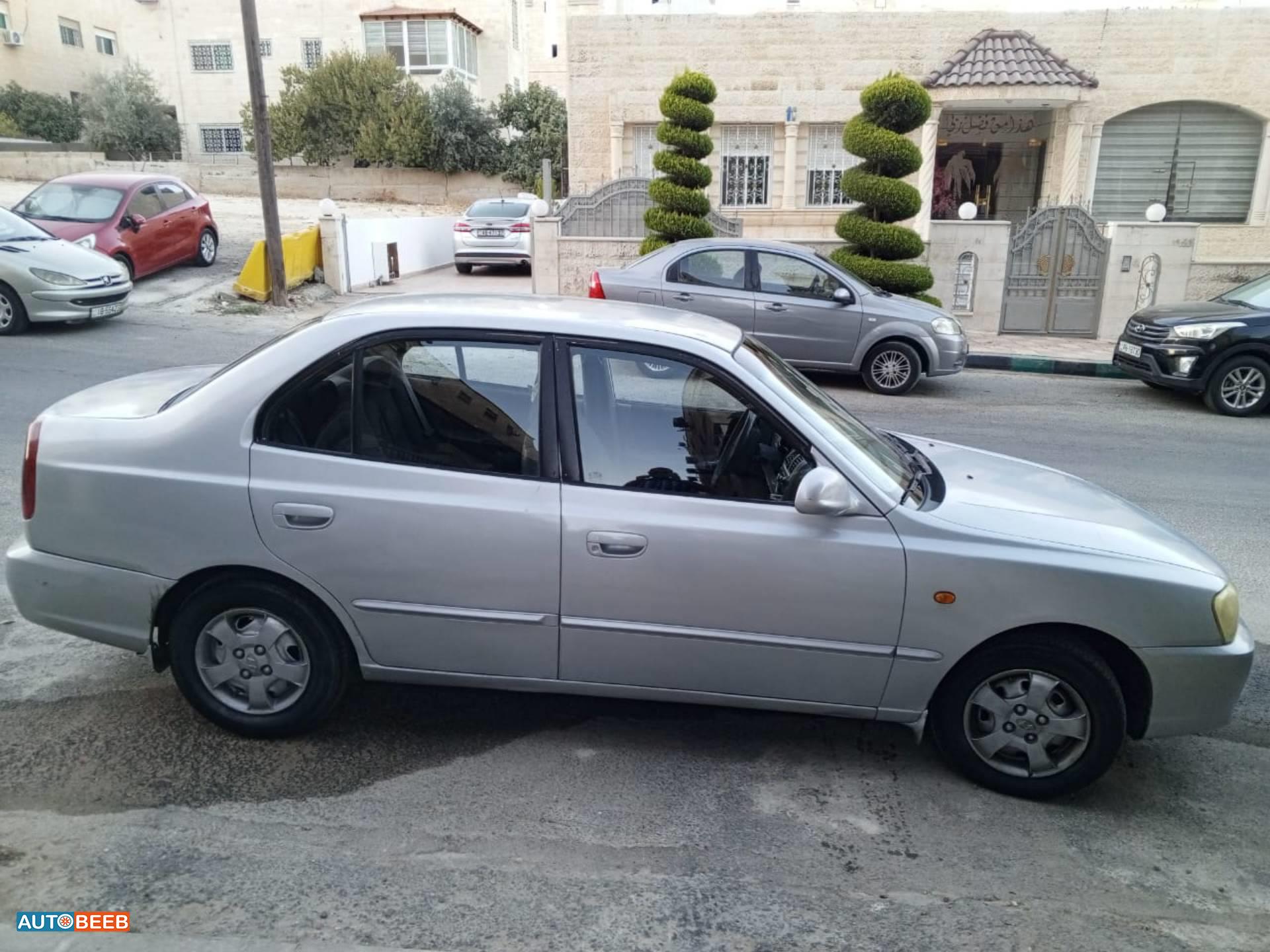 Hyundai Verna 2000