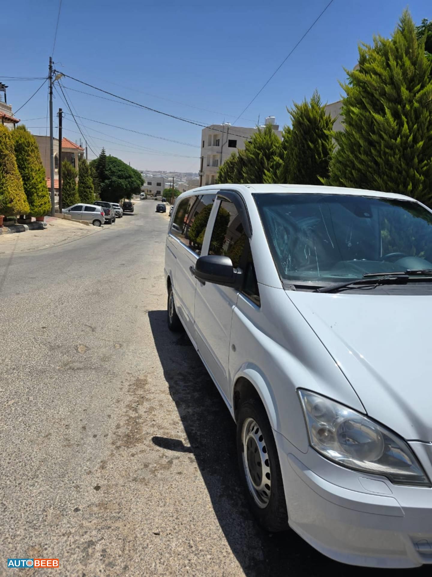 ميني باص مرسيدس بنز 2014