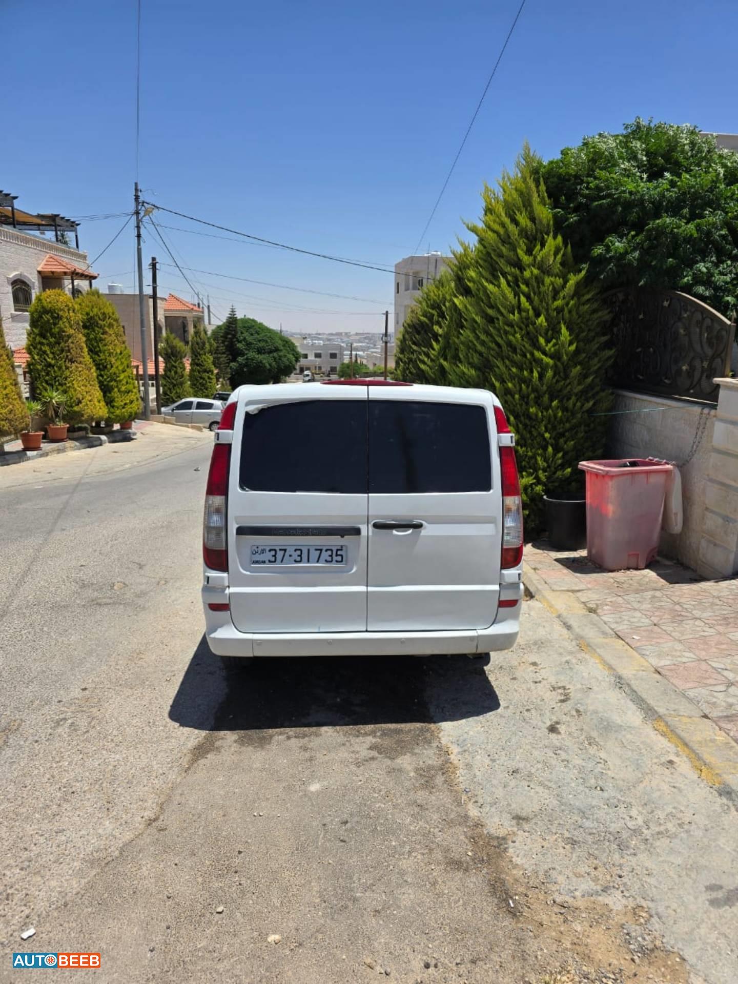 ميني باص مرسيدس بنز 2014