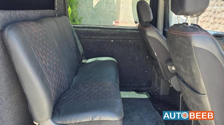 ميني باص مرسيدس بنز 2014