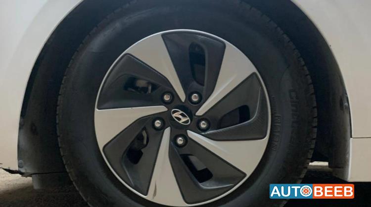 هيونداي ايونيك 2018