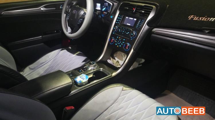 Ford Fusion 2017