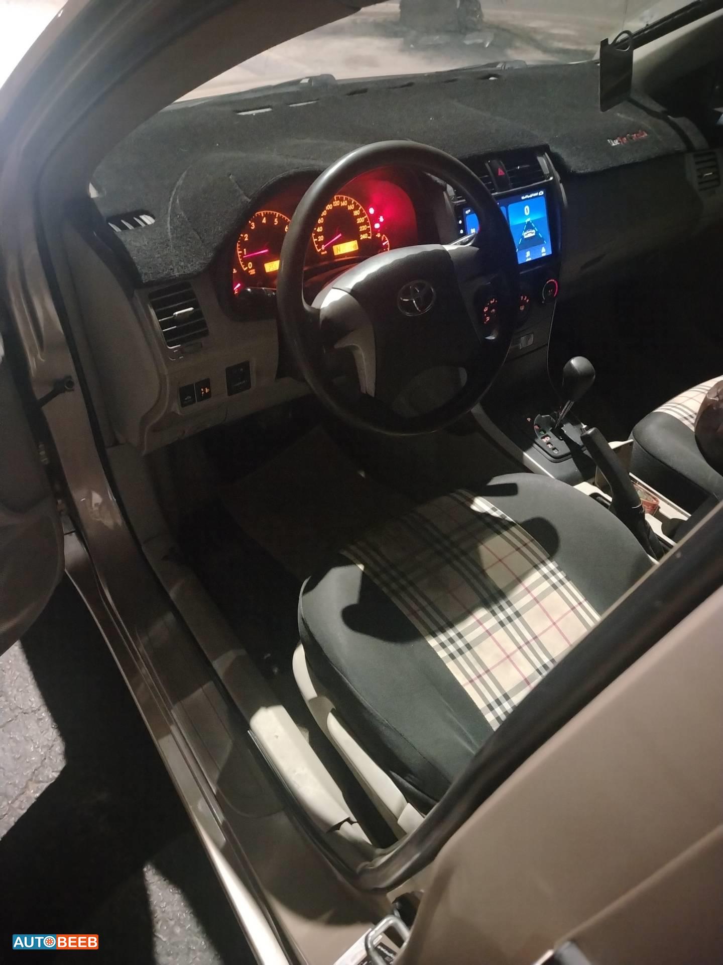 تويوتا كورولا 2013