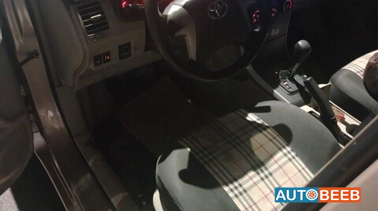 تويوتا كورولا 2013