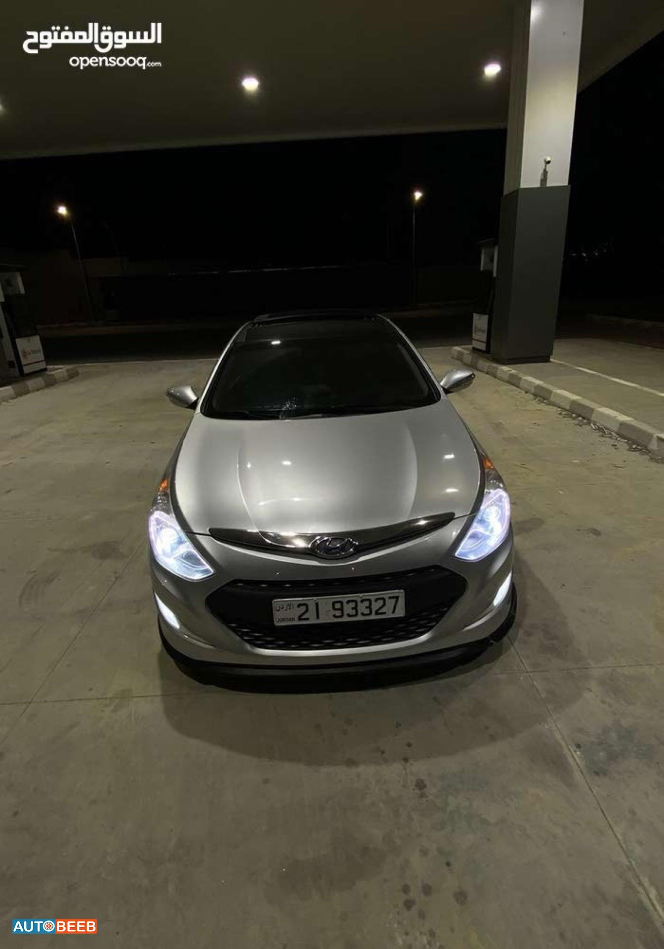 Hyundai Sonata 2011