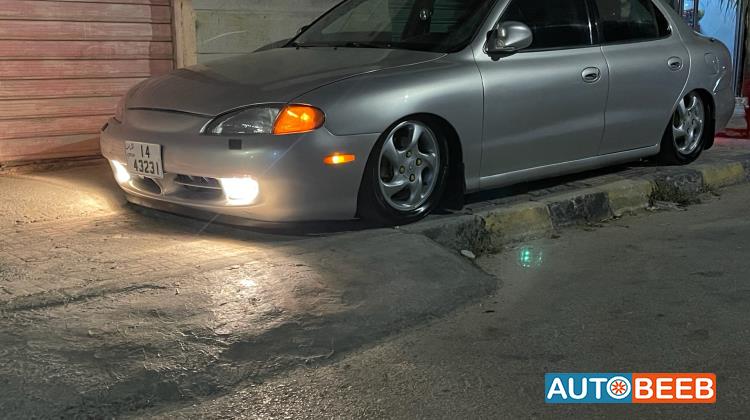 هيونداي افانتي 1996