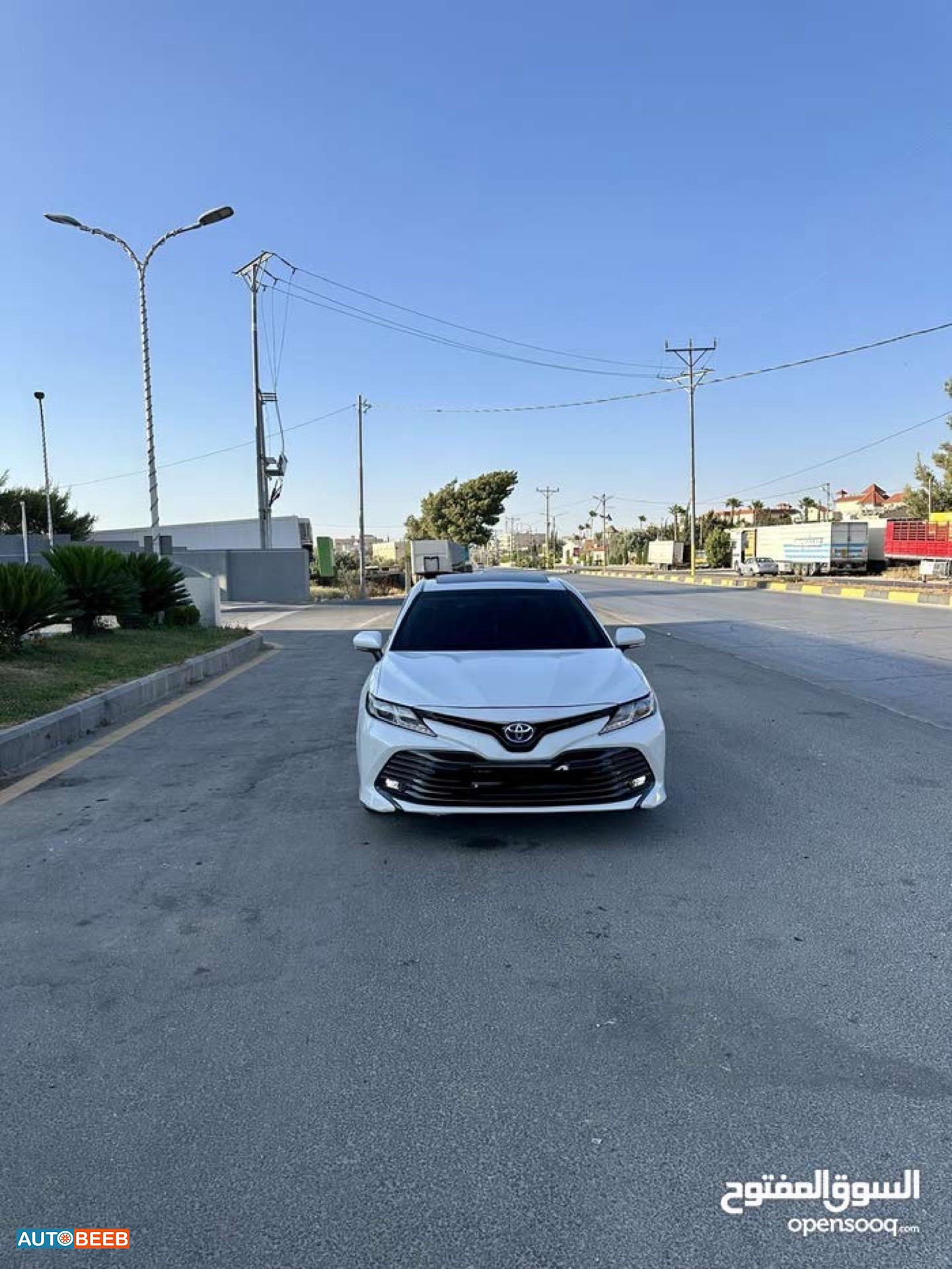 Toyota Camry 2018