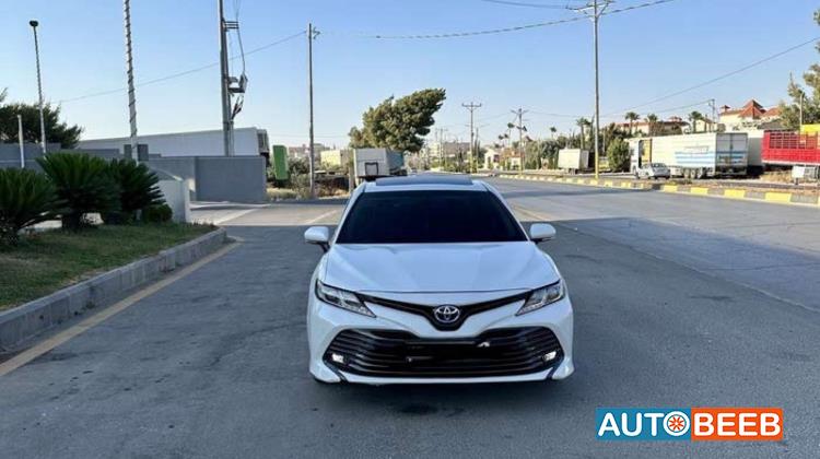 Toyota Camry 2018