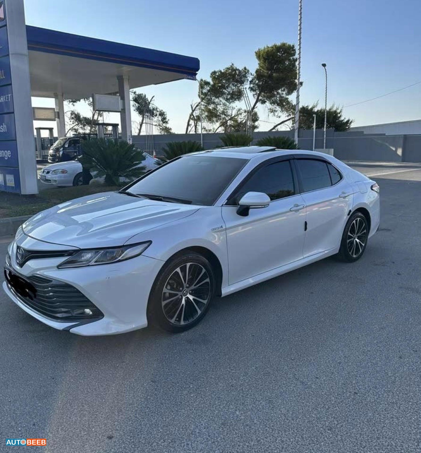 Toyota Camry 2018
