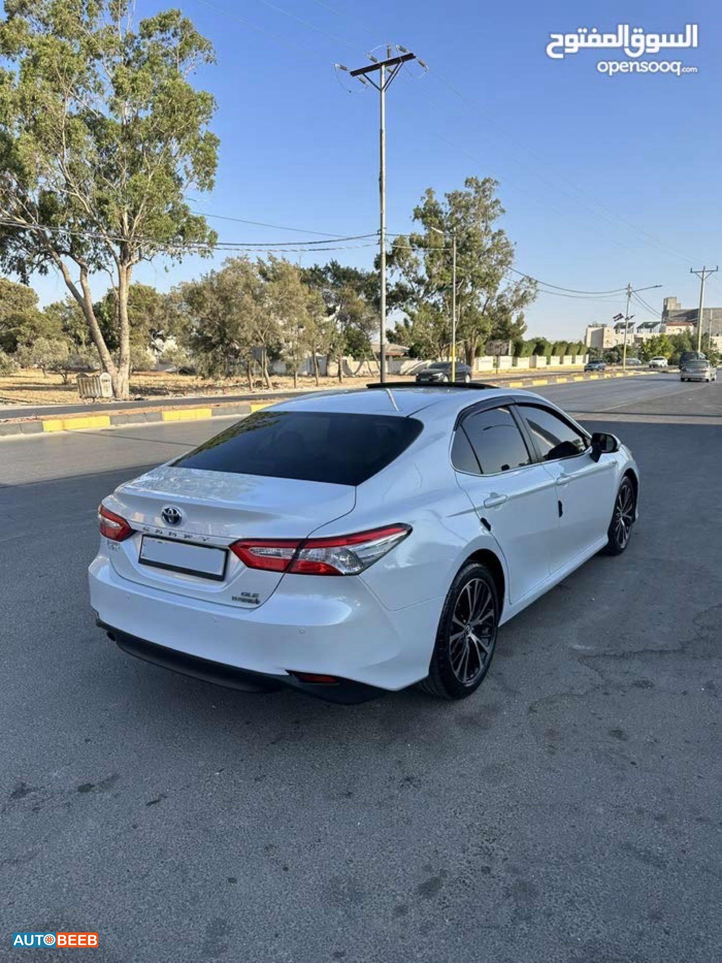 Toyota Camry 2018