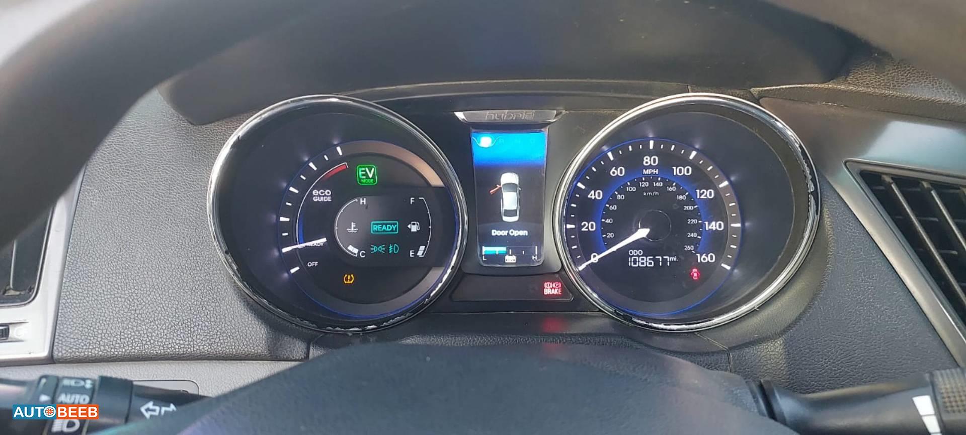 هيونداي سوناتا 2014