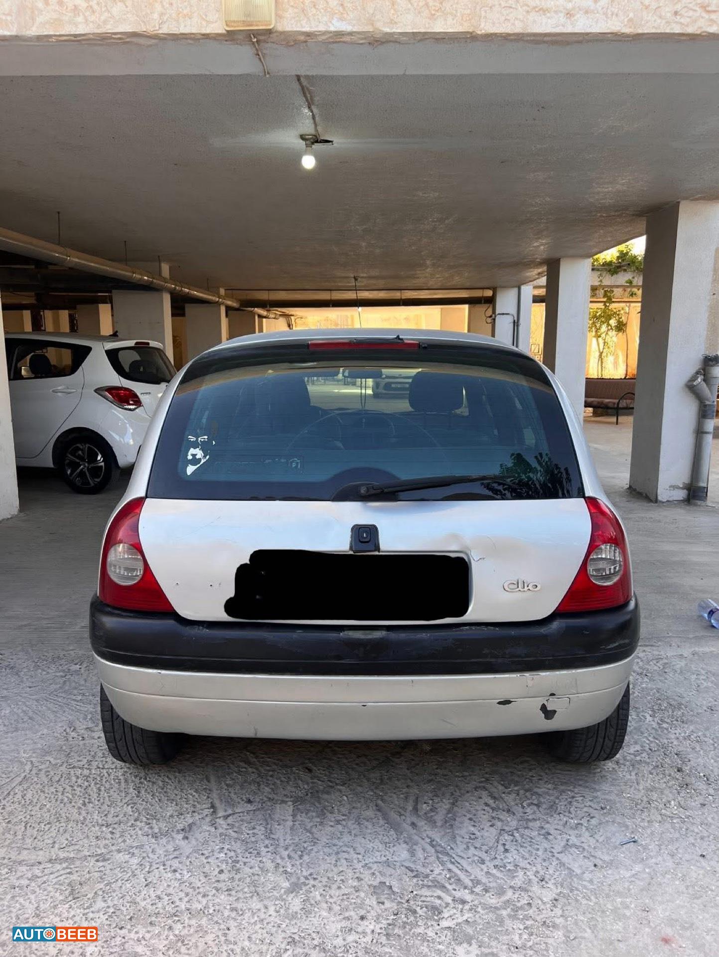 رينو كليو 2001