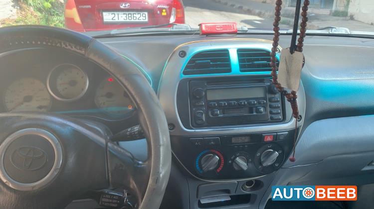 تويوتا راف فور 2001