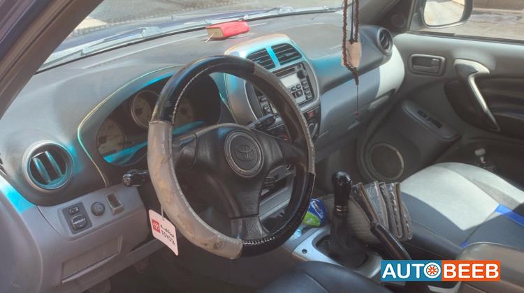 تويوتا راف فور 2001