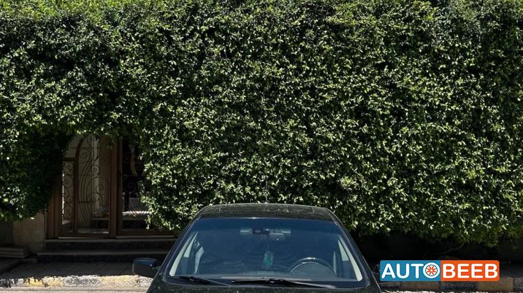 فورد فيوجن 2010