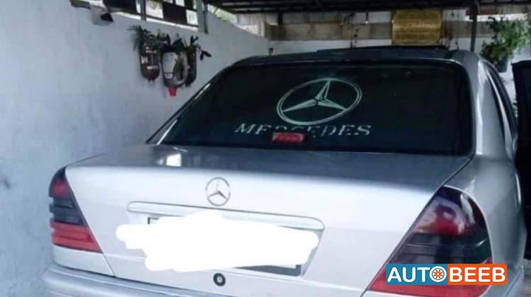 Mercedes Benz C200 1996