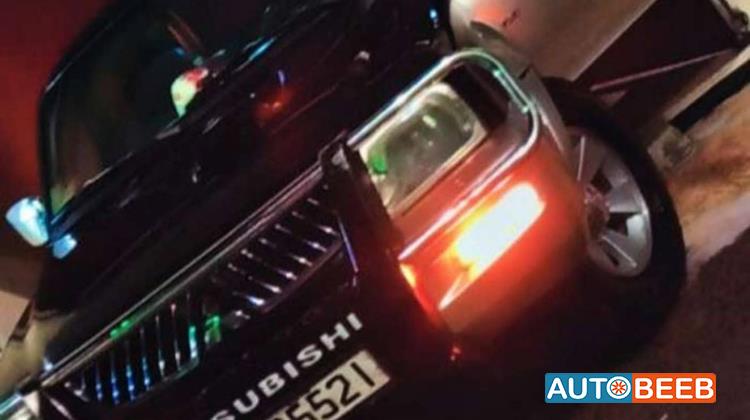 Mitsubishi L200 2006