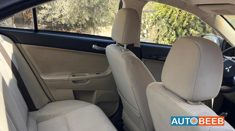 ميتسوبيشي لانسر 2015