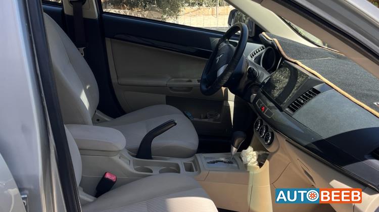 ميتسوبيشي لانسر 2015