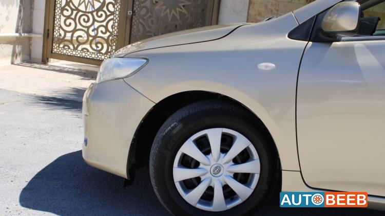 تويوتا كورولا 2013