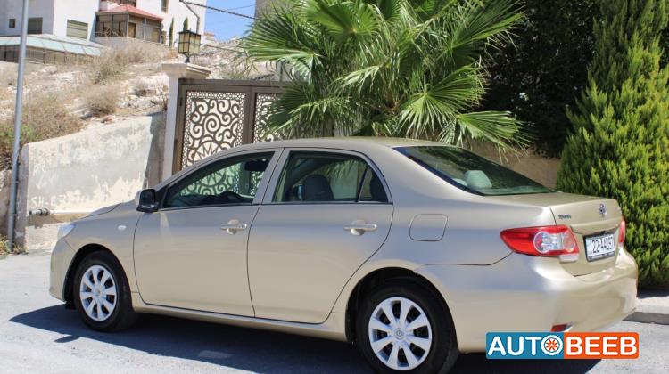 تويوتا كورولا 2013